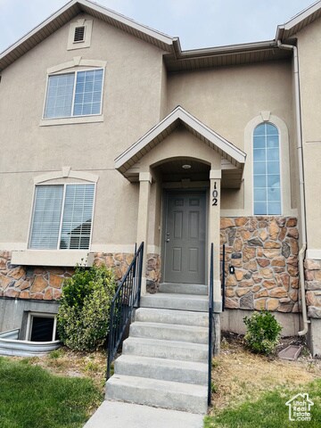 224 CRESCENT N Vw in Tooele, UT - Foto de edificio