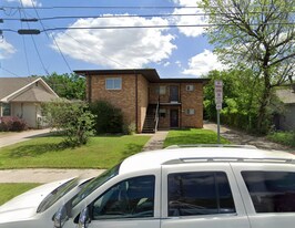 312 Jagoe St, Unit 2 in Denton, TX - Building Photo