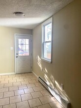 44 Terrace St, Unit Suite 3 - 2nd Floor Right in Wilkes-Barre, PA - Building Photo - Building Photo
