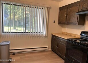 211 Covered Bridge Blvd in Englishtown, NJ - Building Photo - Building Photo