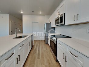 9750 W Luxton Ln in Tolleson, AZ - Building Photo - Building Photo