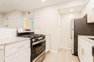 3138 Manor Rd in Austin, TX - Building Photo - Building Photo