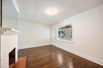 165 Home Ave in Rutherford, NJ - Building Photo - Building Photo