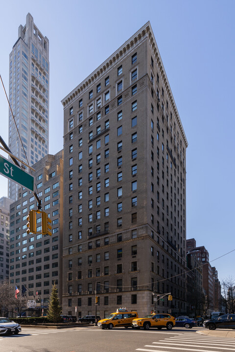 550 Park Ave in New York, NY - Foto de edificio