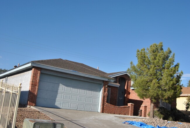 property at 321 Arisano Dr