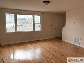 1 Hudson St in Carteret, NJ - Building Photo - Building Photo
