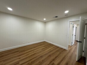 881 Clyde Ave in Santa Clara, CA - Building Photo - Building Photo