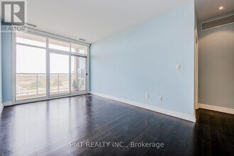1 Leaside Park Dr in Toronto, ON - Building Photo - Building Photo