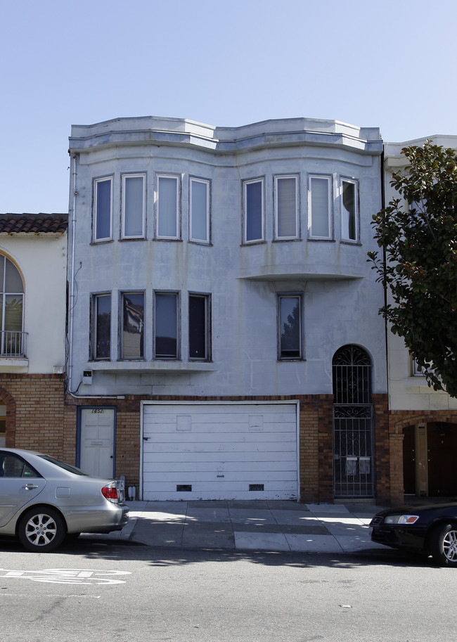 1652 Palou Ave in San Francisco, CA - Building Photo - Building Photo