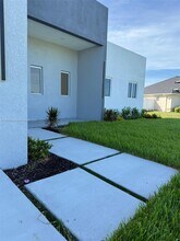 5 SW 26th Pl in Cape Coral, FL - Building Photo - Building Photo