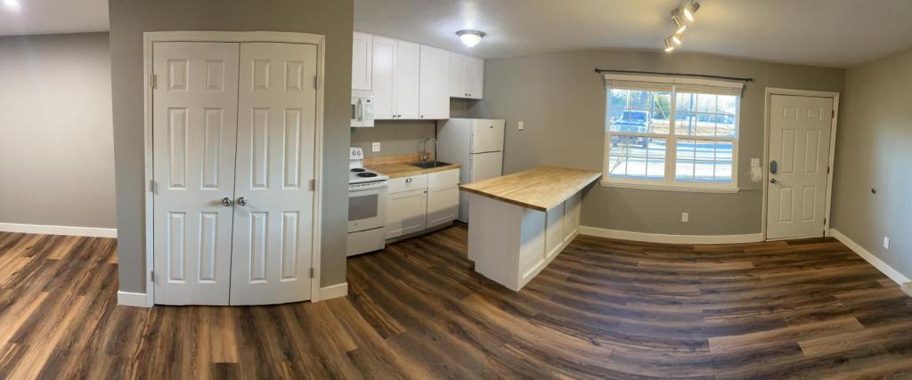 1437 Fernwood Glendale Rd in Spartanburg, SC - Building Photo