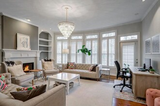 860 Southfield Ln in Alpharetta, GA - Foto de edificio - Building Photo