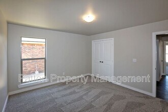 1539 Lullwater Rd in Timbercreek Canyon, TX - Building Photo - Building Photo