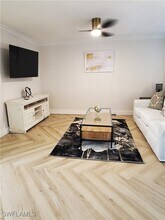 975 9th Ave S in Naples, FL - Building Photo - Building Photo