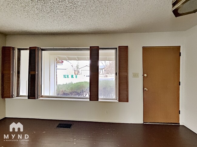 750 Rhode Island Dr in Reno, NV - Foto de edificio - Building Photo