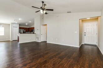 2533 Bobby Lee Ln in St. Cloud, FL - Building Photo - Building Photo