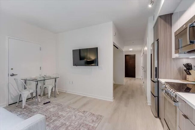 1005 First St NE in Washington, DC - Building Photo - Building Photo