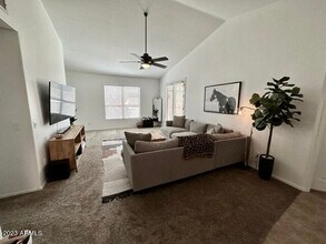 4355 E Gatewood Rd in Phoenix, AZ - Building Photo - Building Photo