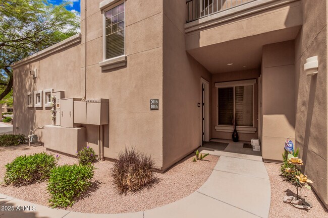 property at 11000 N 77th Pl