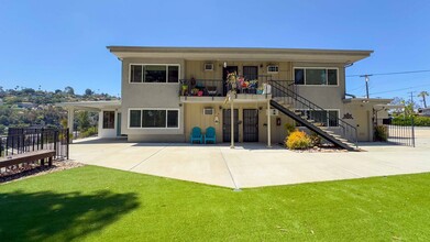 1009 Dennstedt Ct in El Cajon, CA - Building Photo - Building Photo