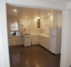 239 Cole St, Unit In-Law Apartment in San Francisco, CA - Building Photo - Building Photo