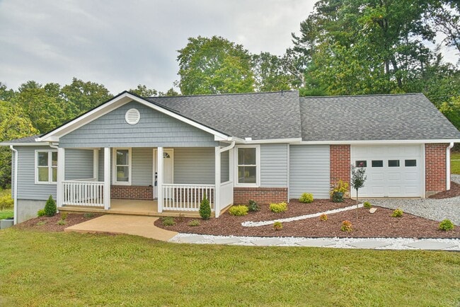 property at 134 Goldview Rd