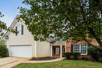 5001 Shocco Ln in Charlotte, NC - Foto de edificio - Building Photo