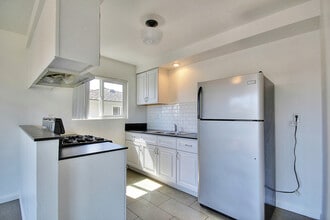 6660 Sabado Tarde Rd in Goleta, CA - Building Photo - Building Photo