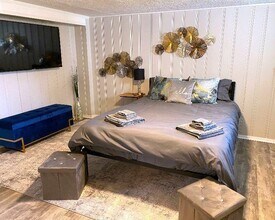 1544 Oakridge Rd in Baltimore, MD - Building Photo - Building Photo