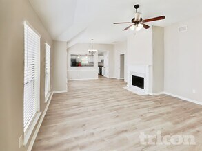 316 Pine Ridge Ln in La Vergne, TN - Building Photo - Building Photo