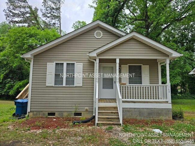 property at 1348 Maplewood Dr