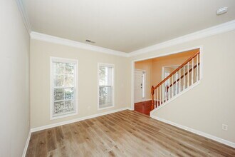 3541 Hamlin Square SW in Atlanta, GA - Building Photo - Building Photo