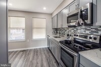 825 Showell Ct photo'