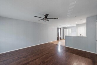 2300 Melissa Oaks Ln in Austin, TX - Building Photo - Building Photo