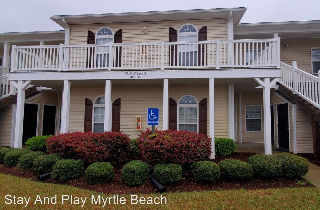 113 Ashley Park Dr in Myrtle Beach, SC - Foto de edificio