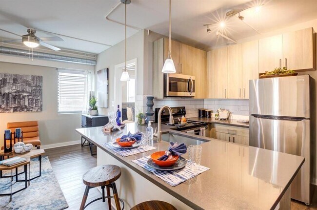 property at 2025 Peachtree Rd NE