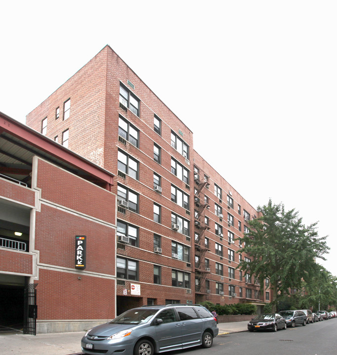 Shorefront Apartments in Brooklyn, NY - Building Photo