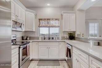 8880 E Paraiso Dr in Scottsdale, AZ - Building Photo - Building Photo