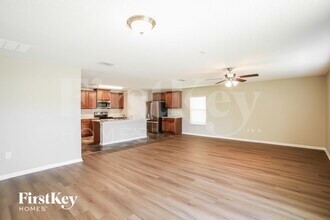 3438 Canyon Falls Dr in Green Cove Springs, FL - Building Photo - Building Photo