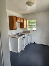 715 Liberty St in Tallahassee, FL - Building Photo - Building Photo