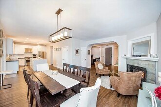 4233 Morales Way in Corona, CA - Building Photo - Building Photo