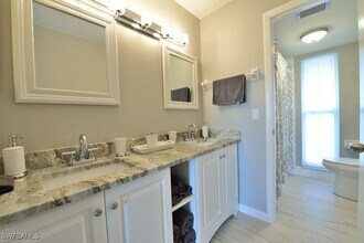 229 Palm Dr in Naples, FL - Building Photo - Building Photo