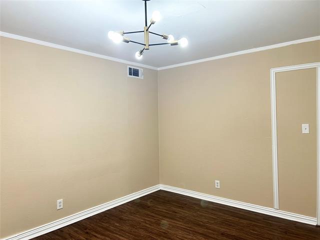 2219 Addington St in Irving, TX - Building Photo - Building Photo