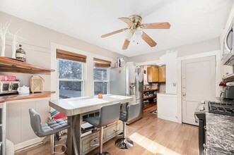 51 Lithgow St, Unit 2 in Boston, MA - Building Photo - Building Photo