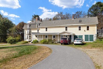 24 Morrill Rd in Canterbury, NH - Building Photo - Building Photo