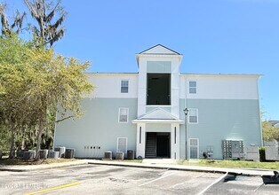 8227 Lobster Bay Ct in Jacksonville, FL - Building Photo - Building Photo