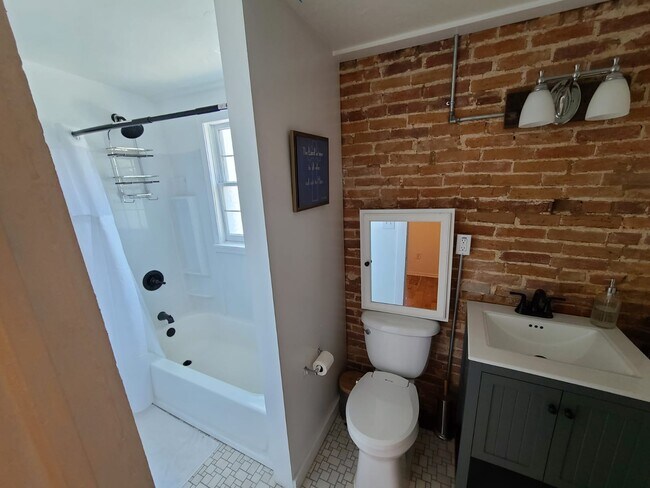 1609 Lemmon St, Unit 1607 photo'