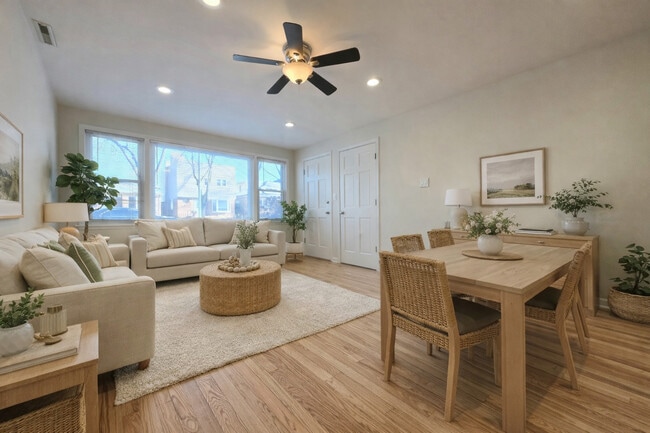 4122 N Kolmar Ave in Chicago, IL - Building Photo - Building Photo