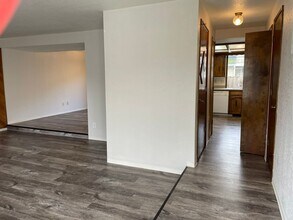 1188 Morrow Rd in Medford, OR - Building Photo - Building Photo