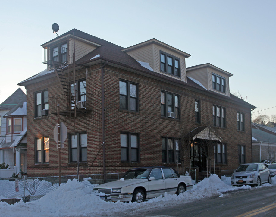 1133 Mile Square Rd in Yonkers, NY - Building Photo